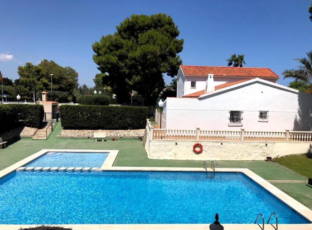 Apartamento Con Piscina Y Parking El Campello Exterior foto